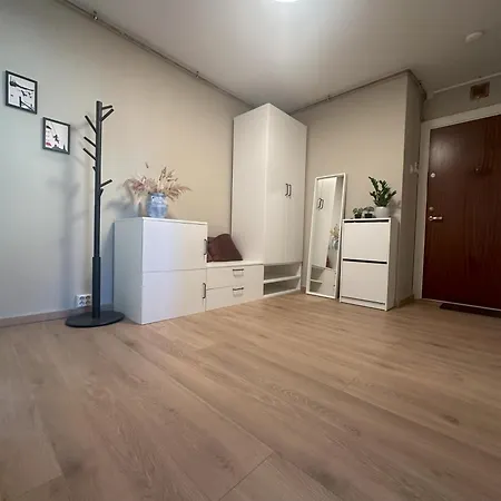 Daire Modern And Cozy Near The Centre